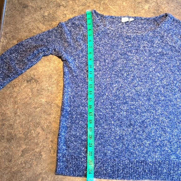 Gap Sweater - Picture 5 of 7